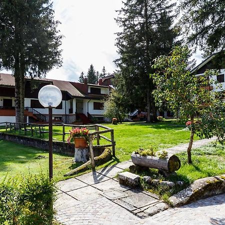 Residence Dei Medici-La Casa Nel Parco Pescasseroli Esterno foto