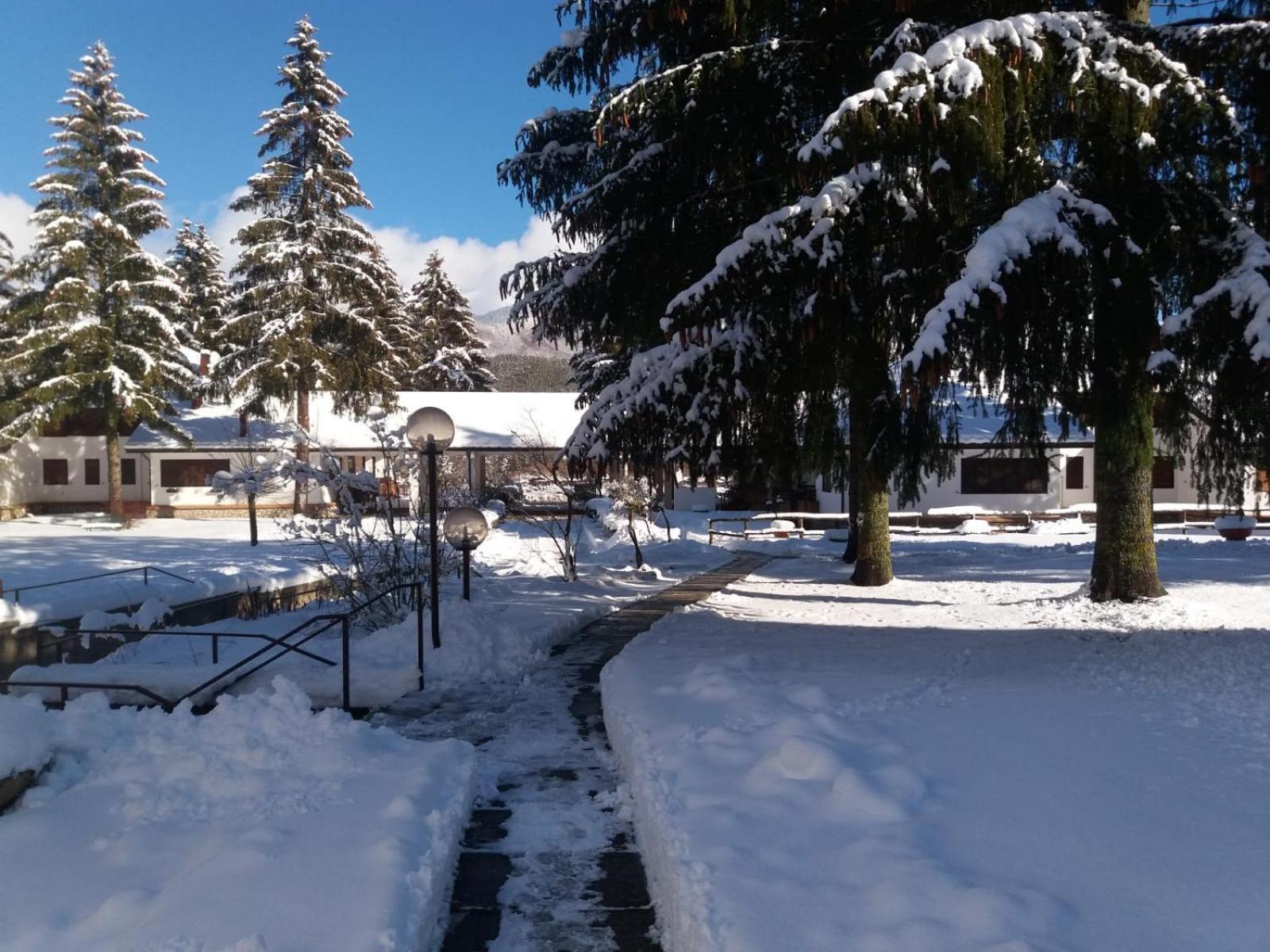 Residence Dei Medici-La Casa Nel Parco Pescasseroli Esterno foto